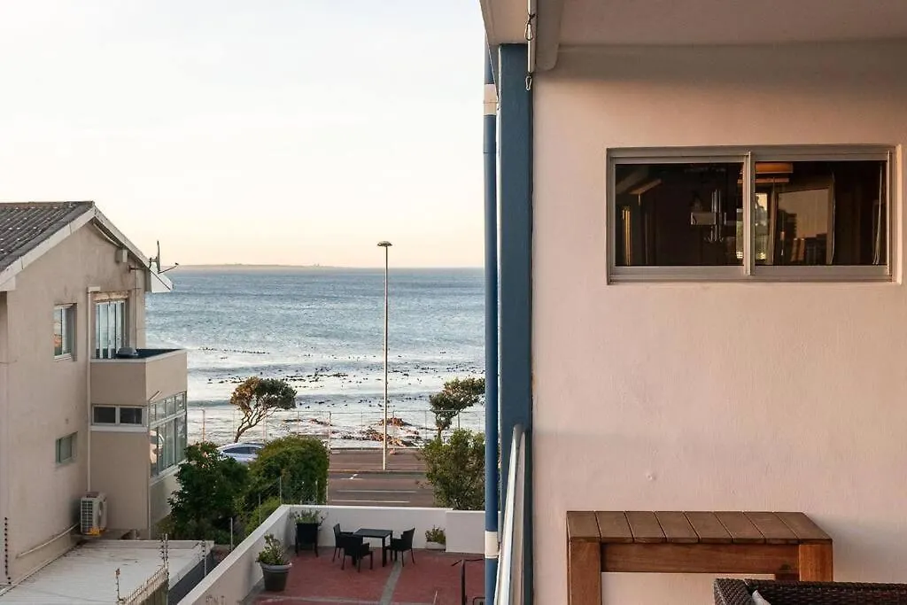 Emerald Horizon Mouille Point - Views & Location Cape Town Apartment