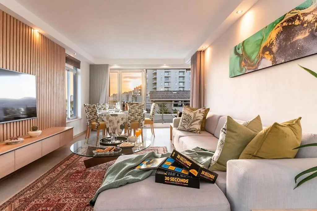 Apartment Emerald Horizon Mouille Point - Views & Location Cape Town
